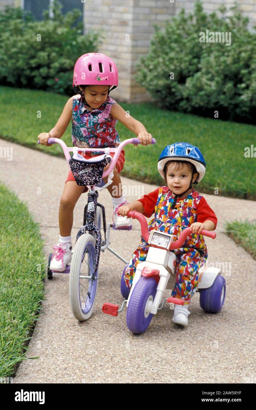 tricycle with training wheels