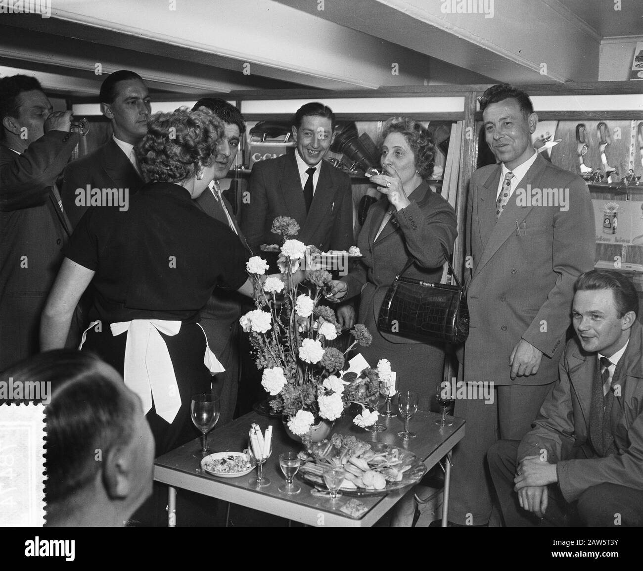 Front Fa Sieben Date June 26 1956 Keywords Receptions Person Name front-fa-sieben-date-june-26-1956-keywords-receptions-person-name