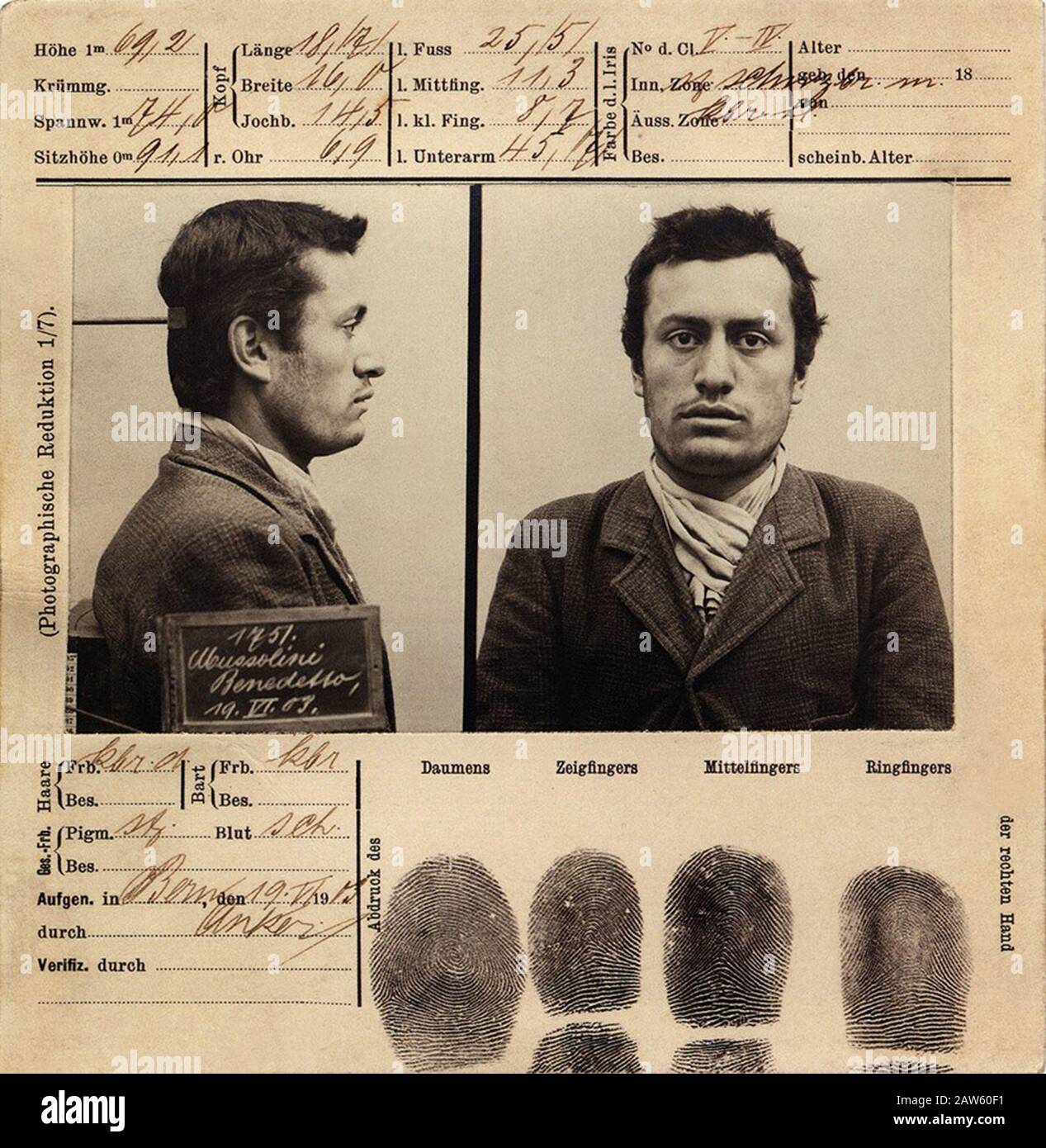 1903 , SWISS : The italian Fascist Duce BENITO MUSSOLINI  ( 1883 - 1945 ) .  Young Benito Mussolini mugshot from when he was arrested by Swiss police Stock Photo