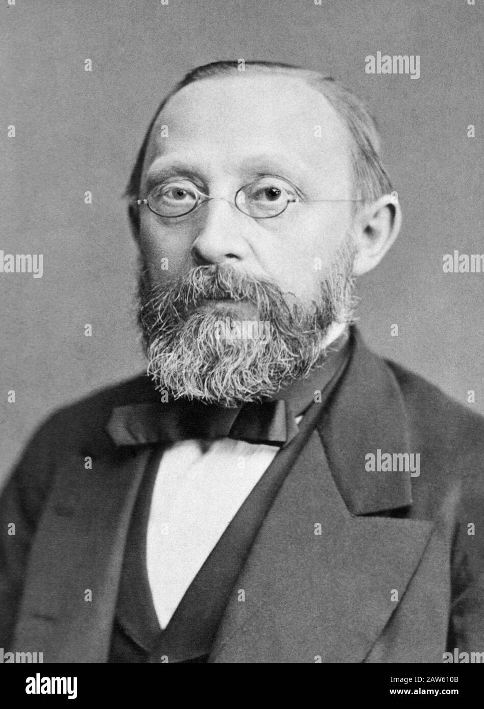 1885 ca , GERMANY : The german physician , anthropologist , pathologist , prehistorian , biologist , writer , editor  and politician Doctor RUDOLF LUD Stock Photo