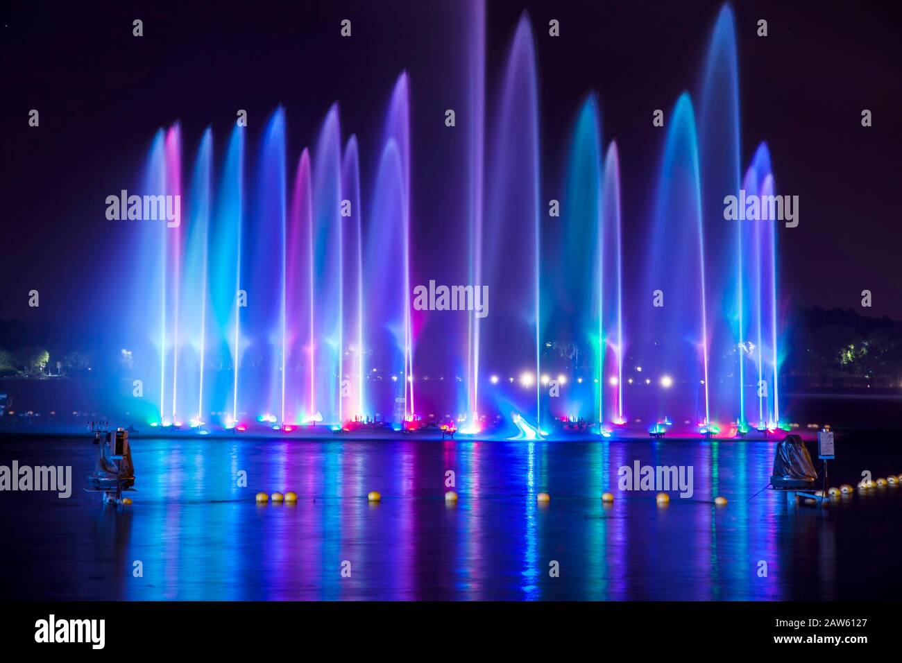 Music fountain at night Stock Photo - Alamy