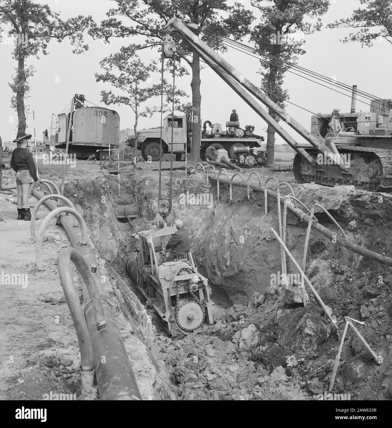Underground trenches Black and White Stock Photos & Images - Alamy