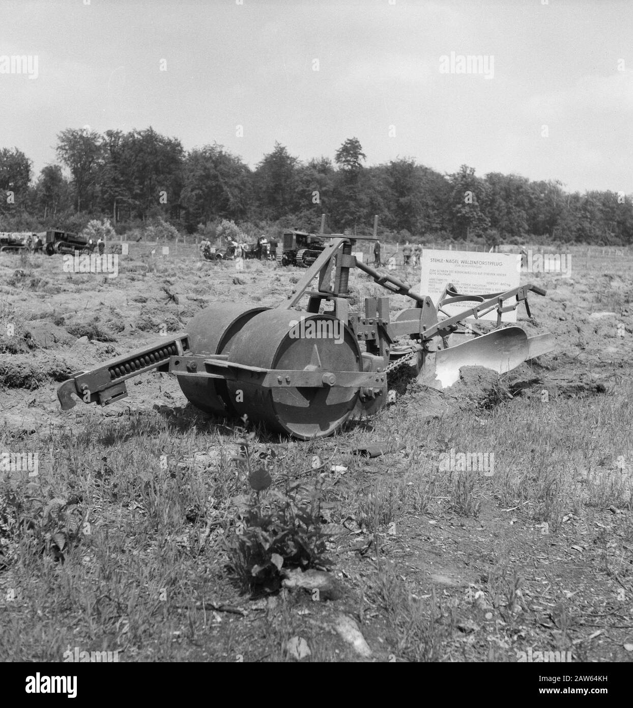 Seeding machinery Black and White Stock Photos & Images - Alamy