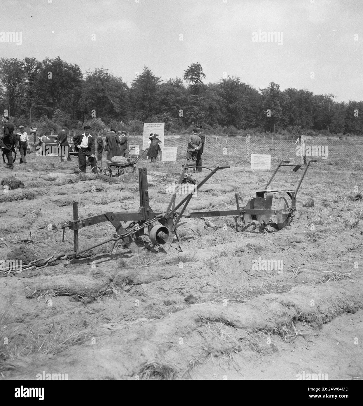 Agriculture farm tools Black and White Stock Photos & Images - Alamy