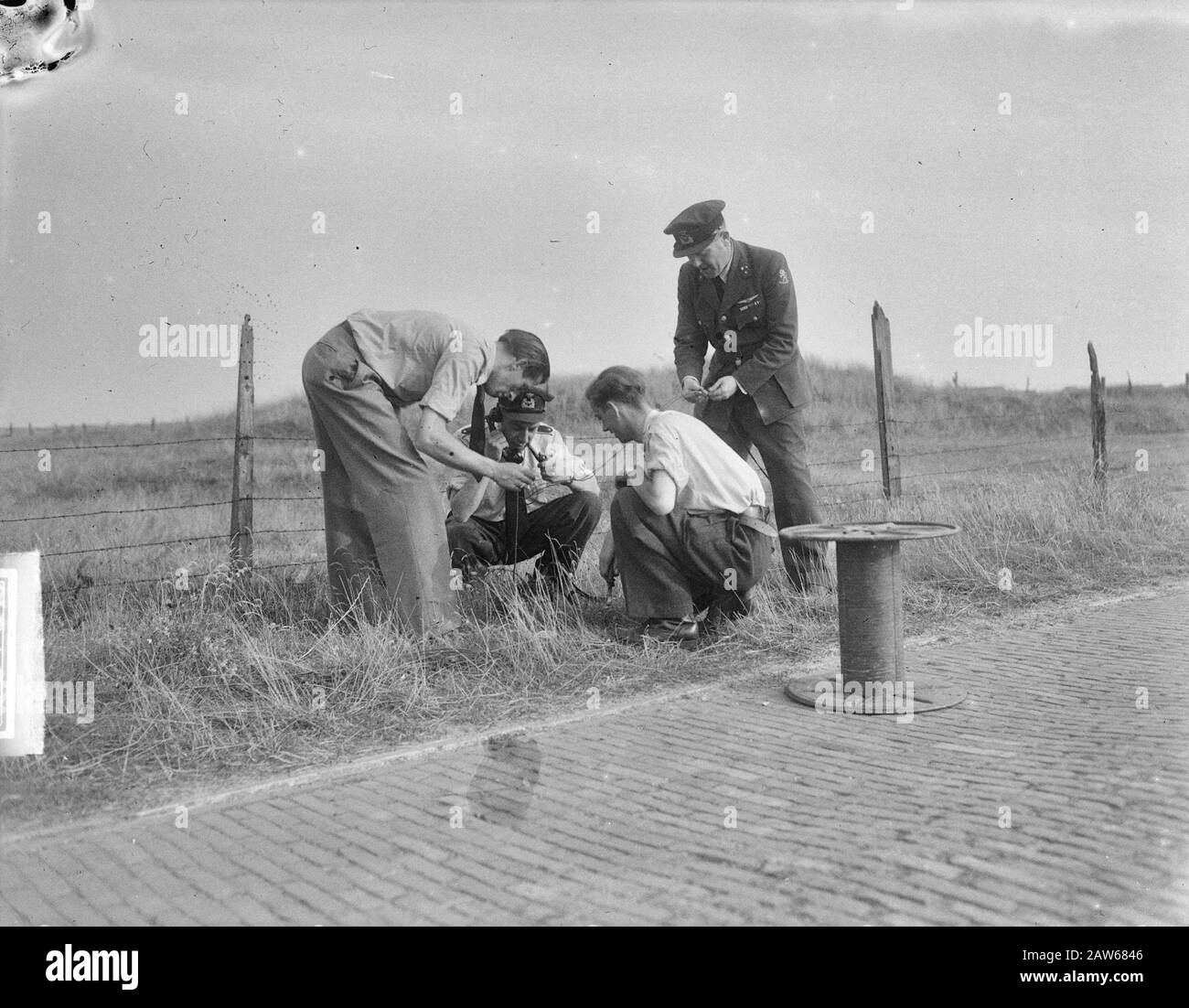 Record Flight Gloster Meteor over Ameland Annotation: Field Telephone is applied Date: August 28, 1949 Location: Ameland, Friesland Keywords: aviation, measurements, records, aircraft Stock Photo