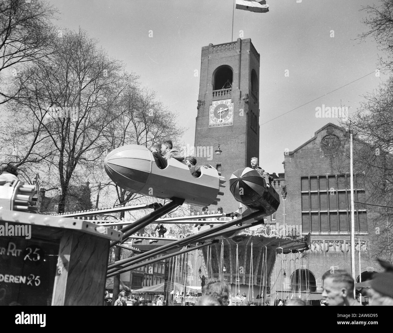 National Day; fair on Beursplein Amsterdam Annotation: The exhibition of architect H. P. Berlage was built between 1898 and 1903 Date: May 5, 1956 Location: Amsterdam, Noord-Holland Keywords: trade fairs, carnivals Stock Photo