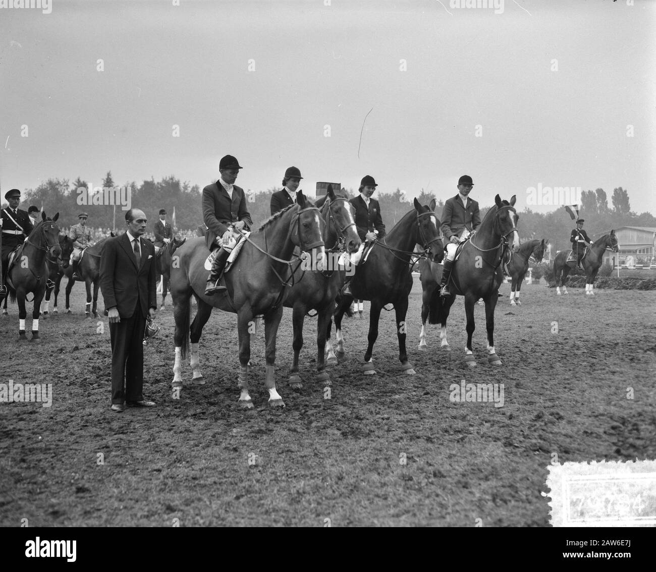 Last day Concours Hippique Rotterdam. English team. English team Date: September 2, 1956 Location: Rotterdam, South Holland Keywords: horses, riders Stock Photo