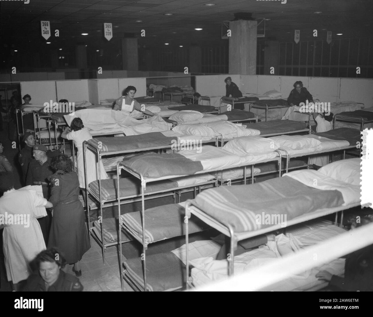 Hungarian refugees utrecht hi-res stock photography and images - Alamy