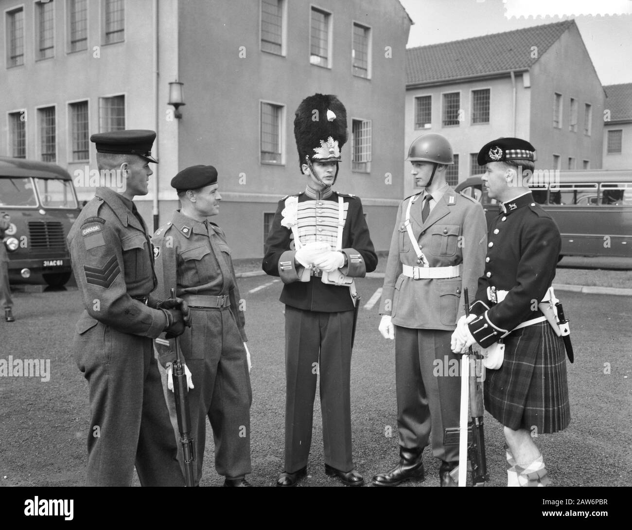Belgian grenadier hi-res stock photography and images - Alamy