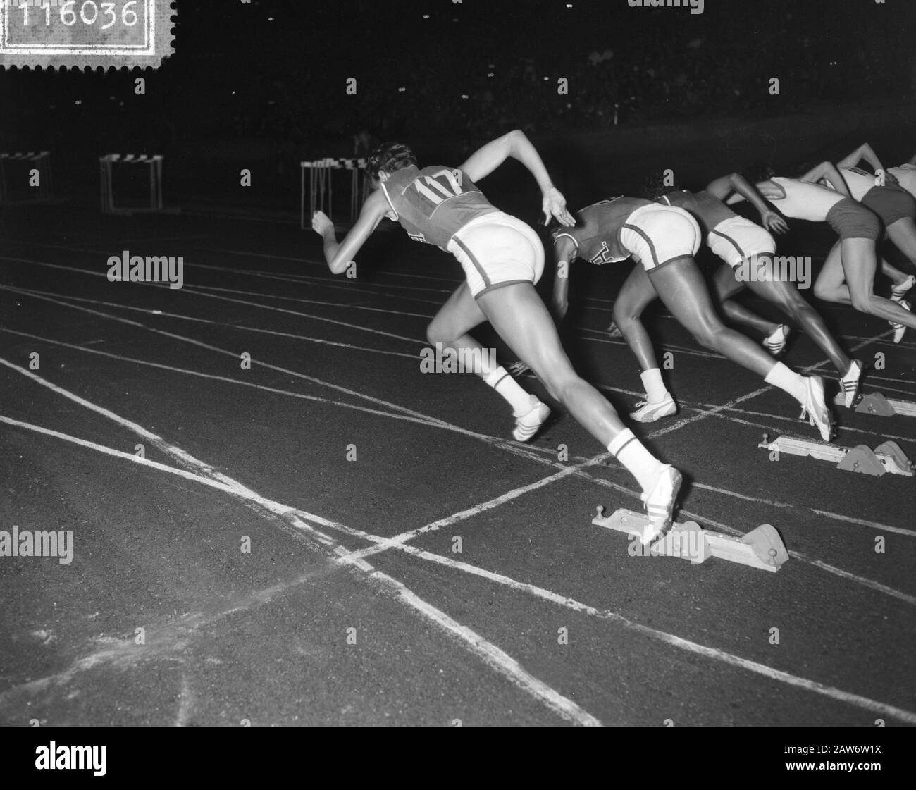 Olympic revances in stadium Amsterdam, Wilma Rudolph Date: September 15, 1960 Location: Amsterdam, Noord-Holland Keywords: athletics Person Name: Wilma Rudolph Stock Photo