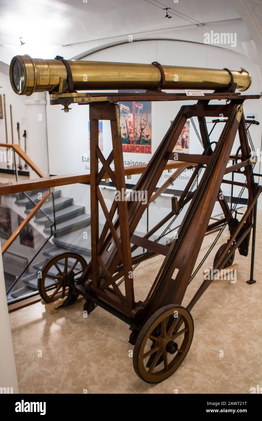 Musée Alpin,Chamonix Telescope on wheels Stock Photo Alamy