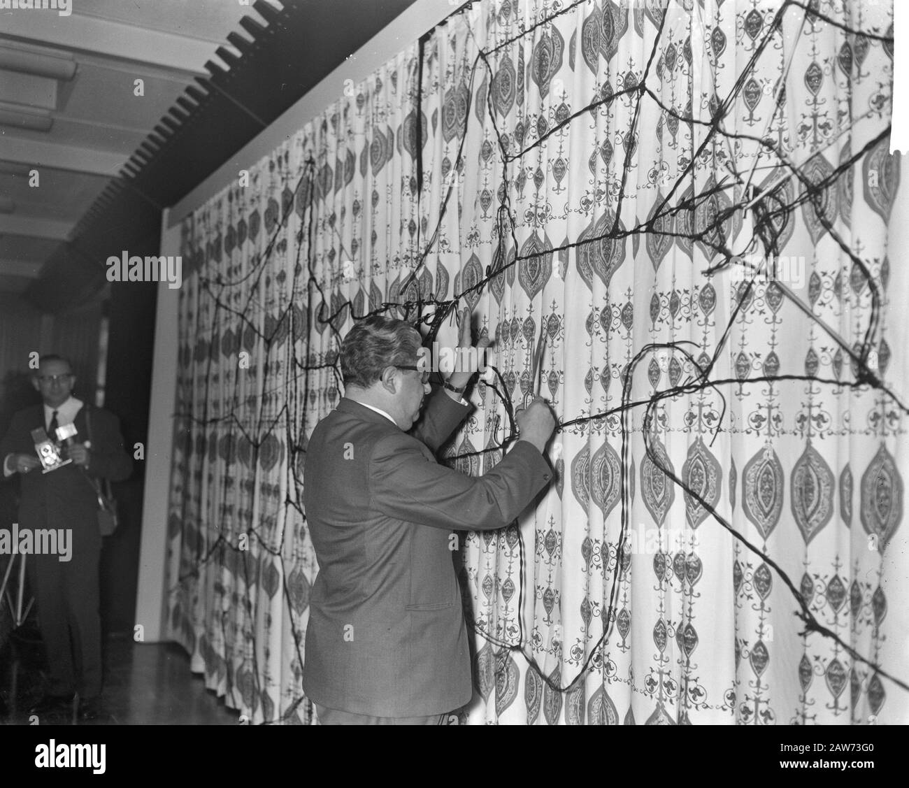 Opening Furniture Fair in Rotterdam Date: November 6, 1961 Location: Rotterdam, South Holland Keywords: Openings, furniture, trade Stock Photo