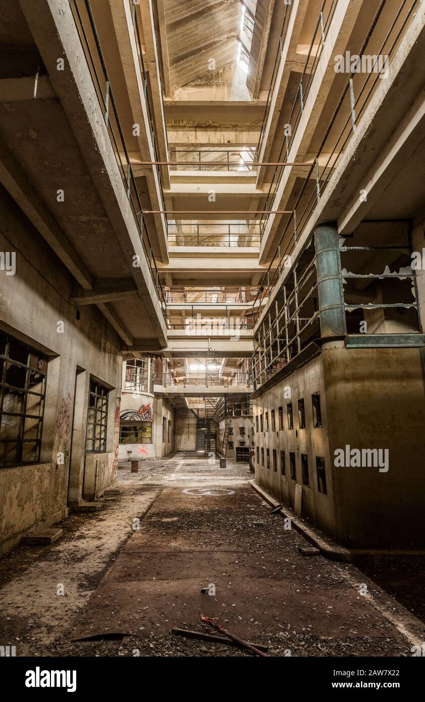 Interior view of an abandoned wine storage facility (Chai à vin de Rouen) in France Stock Photo