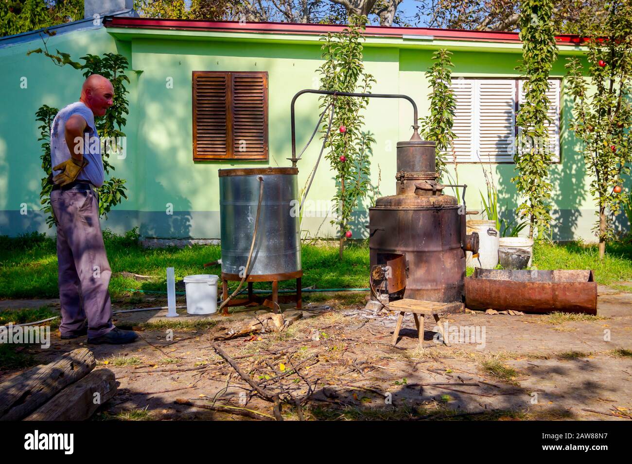 Domestic production with homemade distillery made of copper, making