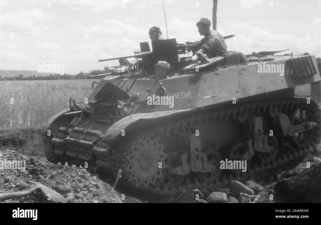 action-with-tanks-at-toba-and-surroundings-recce-m3-stuart-tank-annotation-tank-called-breda-2nd-squadron-vechtwagens-date-march-1949-location-indonesia-dutch-east-indies-sumatra-2AW8ENR.jpg