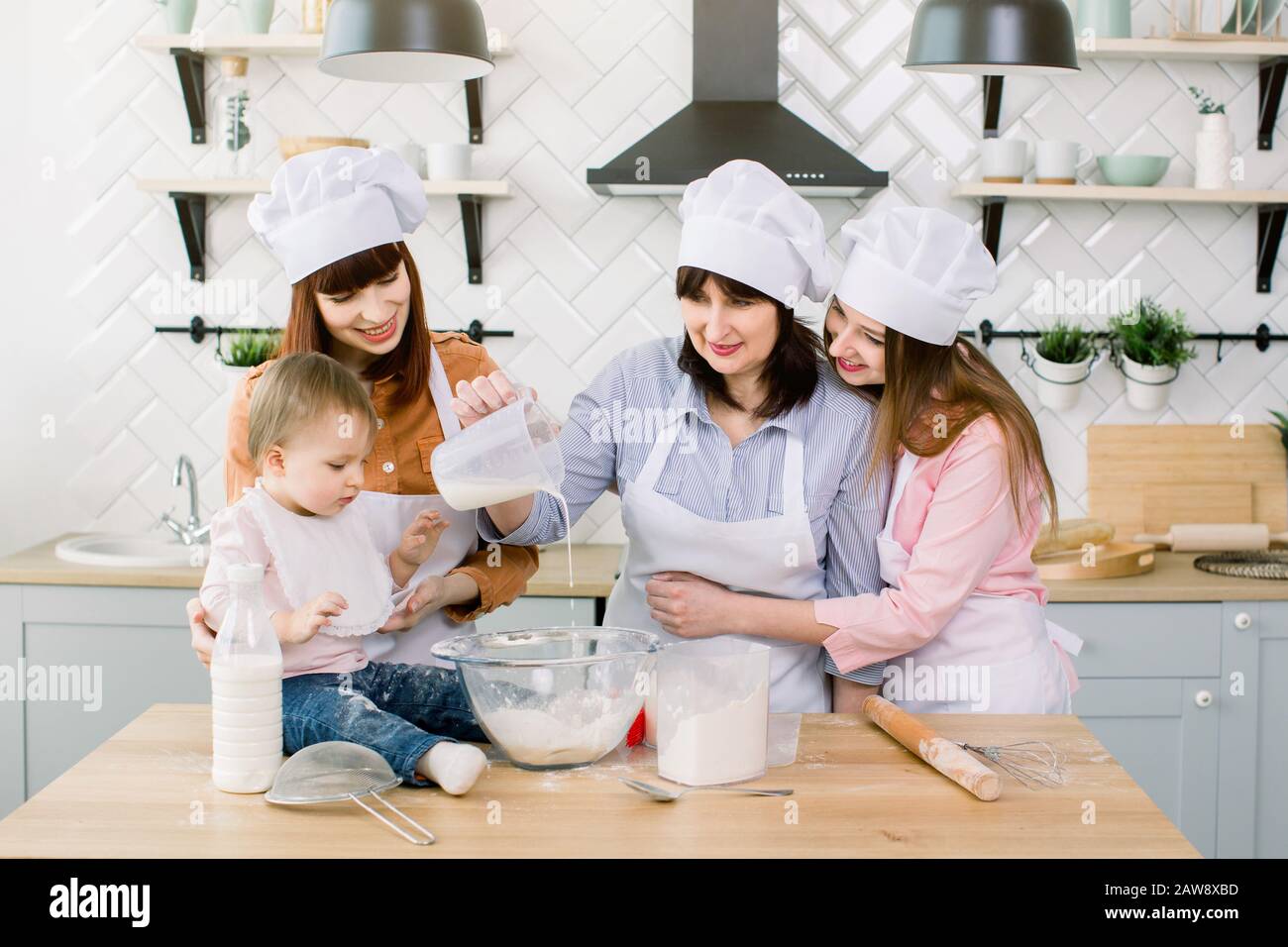 Mom Aunt Daughter Telegraph