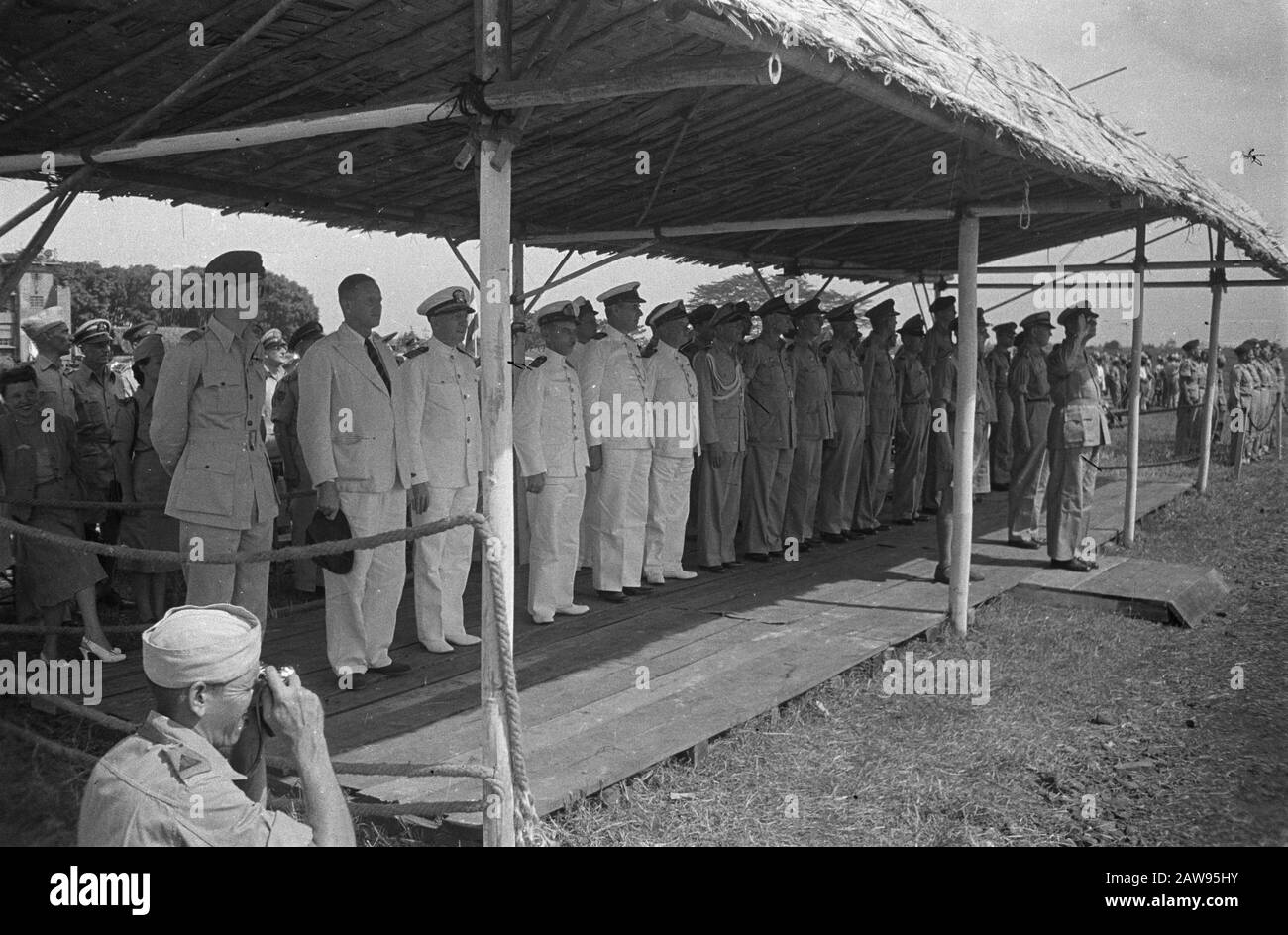 Transfer of command of the Military Air Force Colonel P.J. the Broeckert Colonel CW van der Eem at the airport Tjilitjan Attendees officers and other armed services. General Spoor salutes Date: April 17, 1948 Location: Indonesia Dutch East Indies Stock Photo