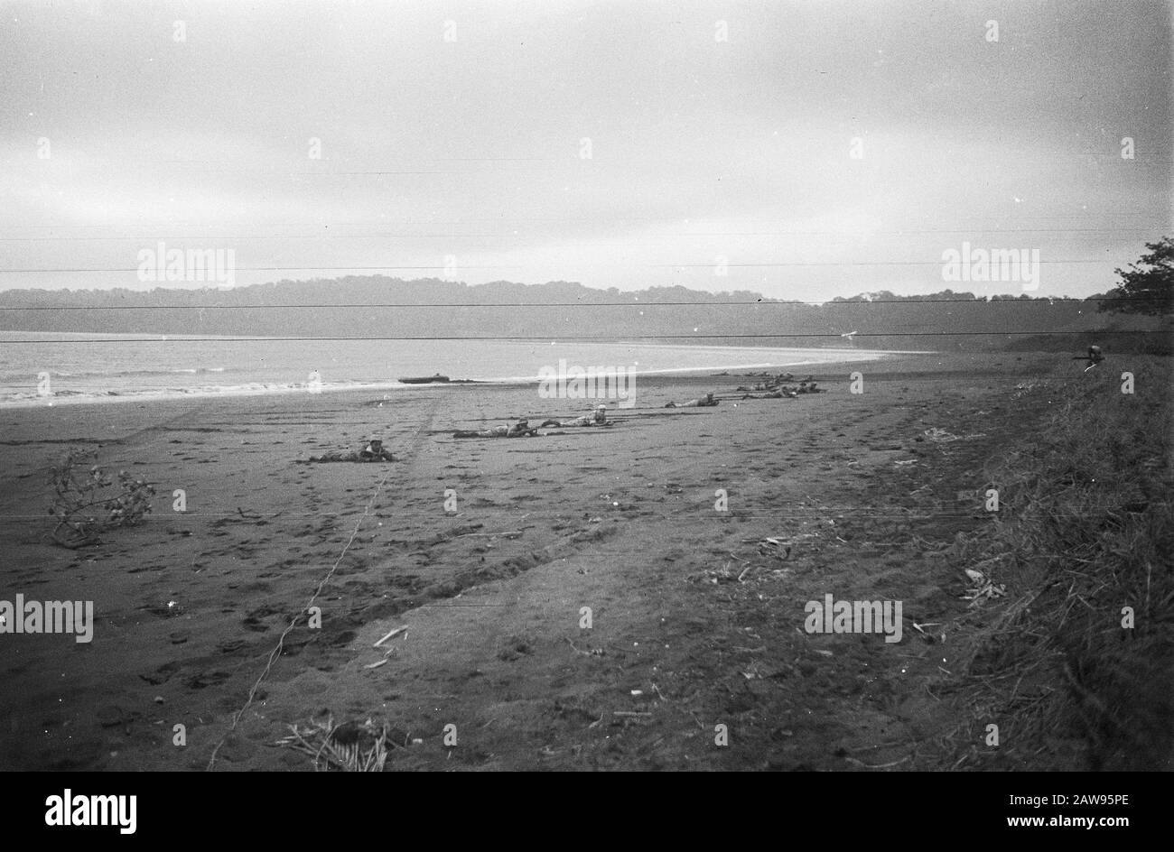 [Exercise amphibious landing operations] [troops ashore] Date: 01/01