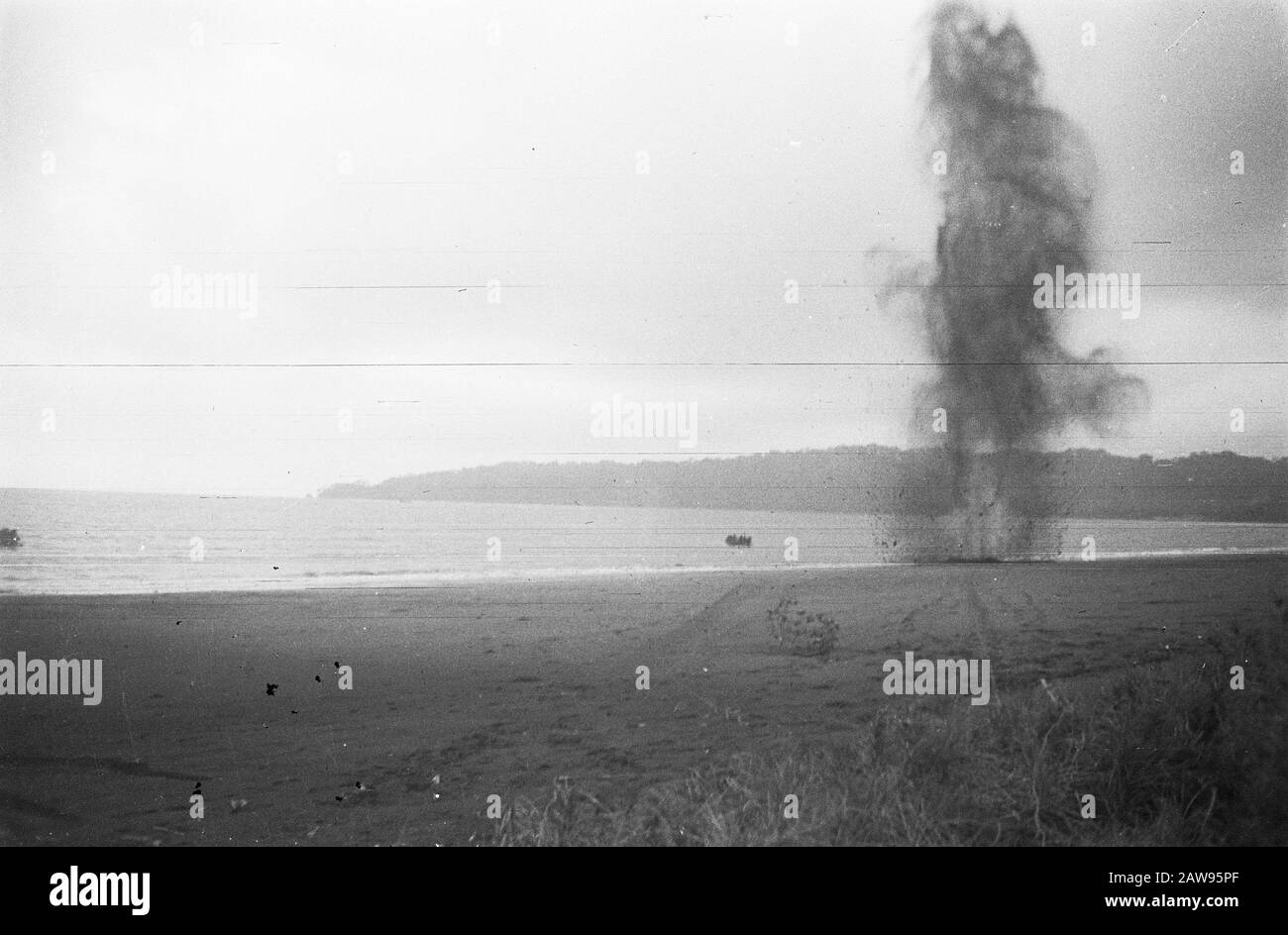 [Exercise amphibious landing operations] [troops ashore] [An explosive