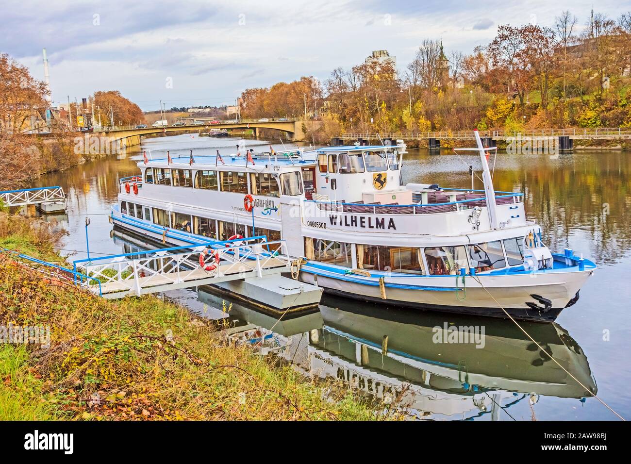 Neckar kaeptn hi-res stock photography and images - Alamy