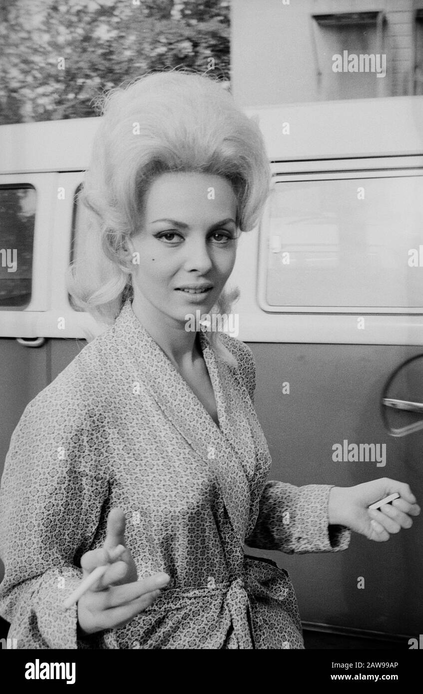 как научиться любить женщин 1966. как научиться любить женщин 1966. как я научился любить женщин фильм 1966 актрисы. как научиться любить женщин 1966. как я научился любить женщин (1966).