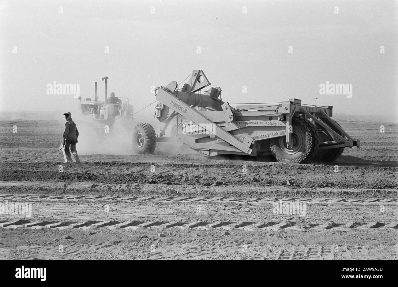 agricultural machinery, tools, work, workers Date undated Keywords