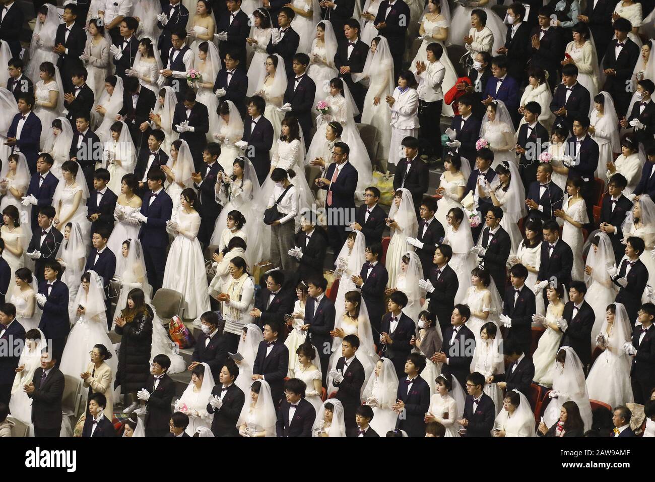 Gapyeong, South Korea. 7th Feb, 2020. Thousands of couples take part in a mass wedding of the Family Federation for World Peace and Unification, commonly known as the Unification Church, at Cheongshim Peace World Center in Gapyeong-gun, South Korea. Credit: Ryu Seung-Il/ZUMA Wire/Alamy Live News Stock Photo