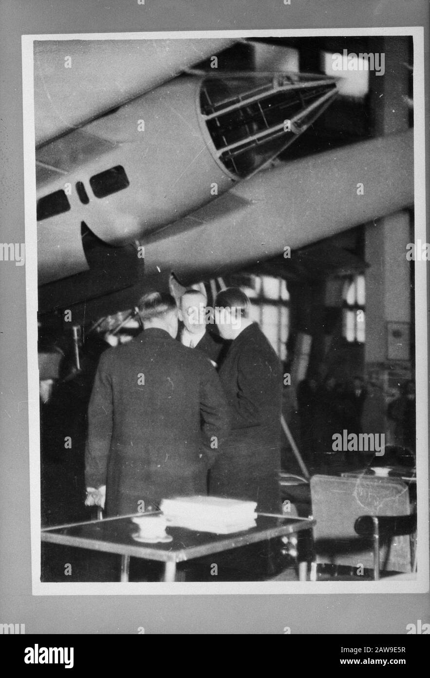 General Inge Royal Family / general Date: undated Keywords: general, factories ...