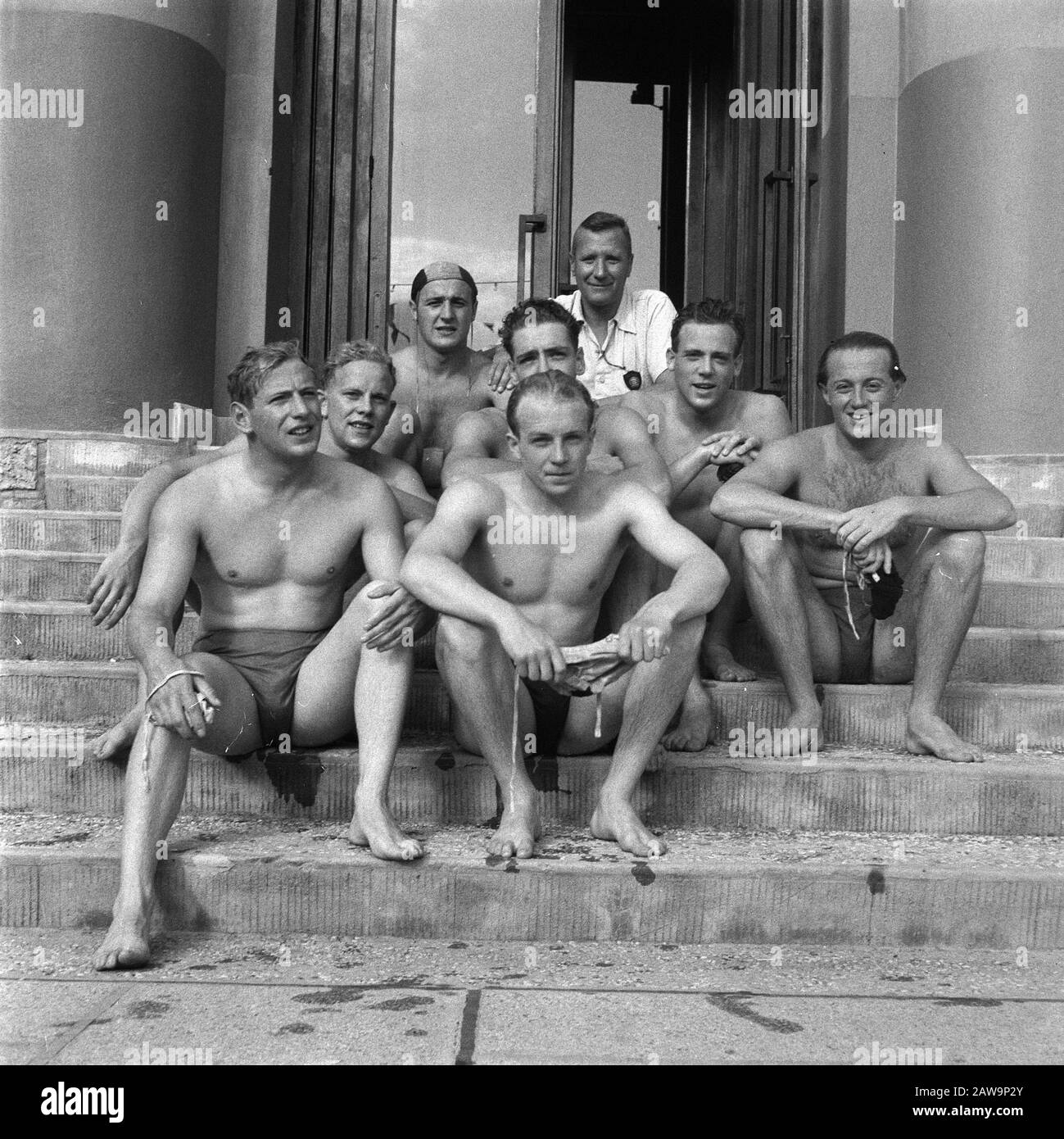 1947 Dutch Water Polo Team High Resolution Stock Photography and Images -  Alamy