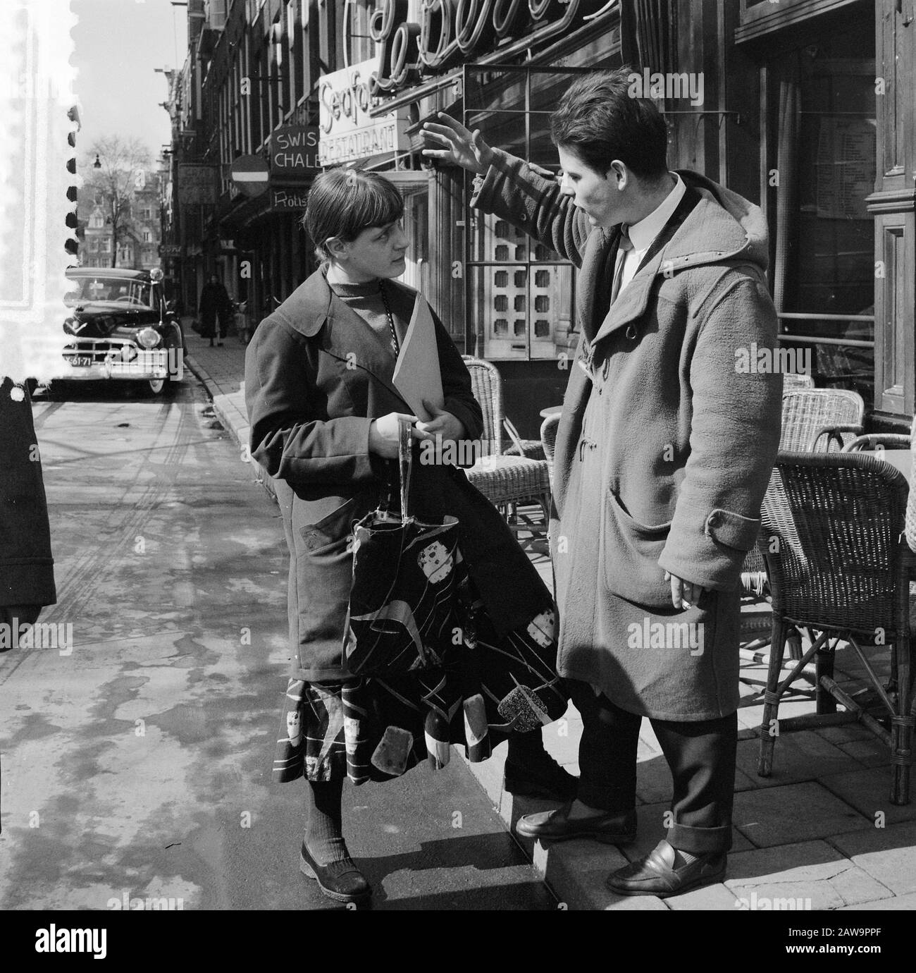 Leidseplein figures (Rock and Roll) Date: April 12, 1957 Keywords: FIGURES, Rock and Roll Stock Photo