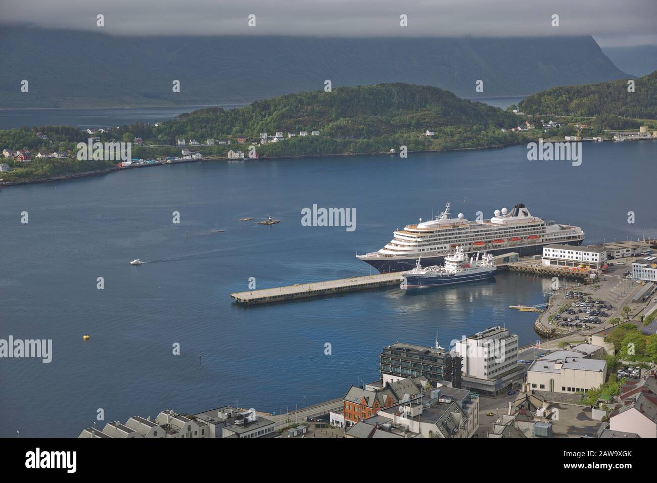 The prinsendam hi-res stock photography and images - Alamy