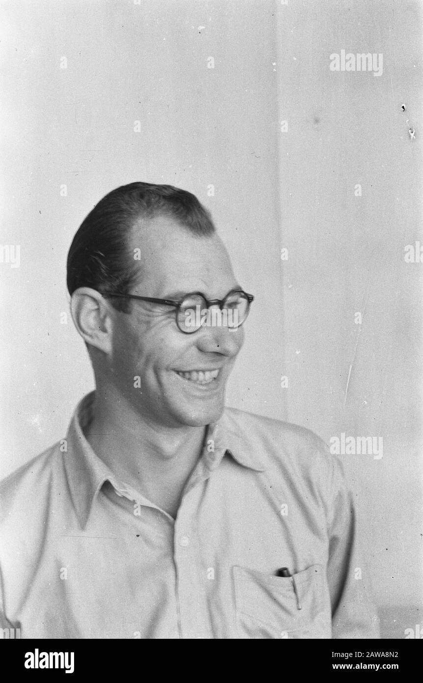 Passport Photos X  [Man with glasses and shirt] Annotation: Same person as in pictures pictures 526-4-1, 526-4-2 and 526 -4-3. Related photos 526-3-1 and 526-4-6 Date: 1947 Location: Indonesia Dutch East Indies Stock Photo