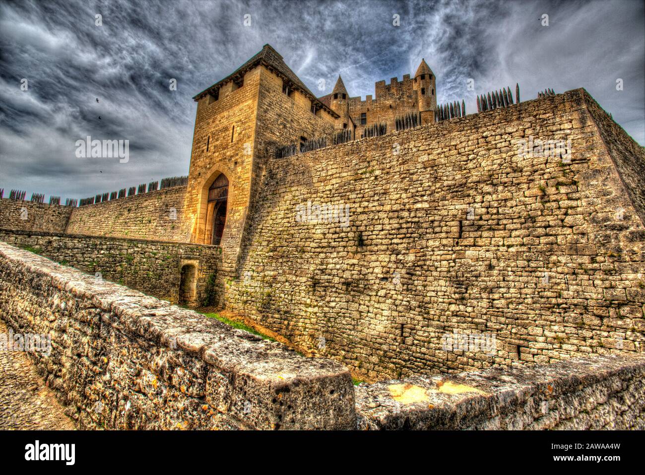 Chateau fort de beynac hi-res stock photography and images - Alamy