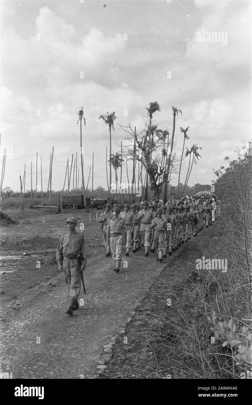 reburied at the cemetery Anjol of the war executed by Marine soldiers ...