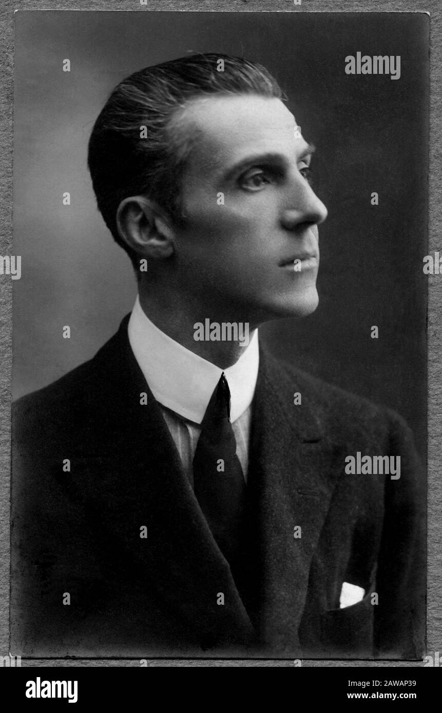 1920 ca , SIENA ,  ITALY : Conte GUIDO CHIGI degli Useppi SARACINI Lucherini  ( 1880 - 1965 ), founder of ACCADEMIA MUSICALE CHIGIANA - Count - ITALIA Stock Photo