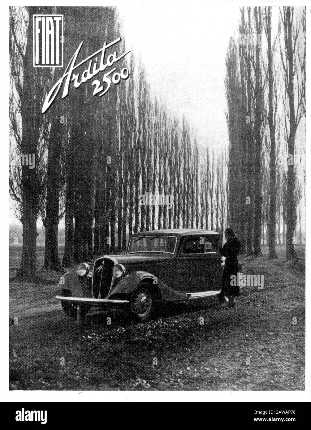 1933 ca , ITALY : The italian car industry FIAT ( F.I.A.T. Fabbrica Italiana Automobili Torino ) advertising for the new model ARDITA 2500 - Tempio de Stock Photo