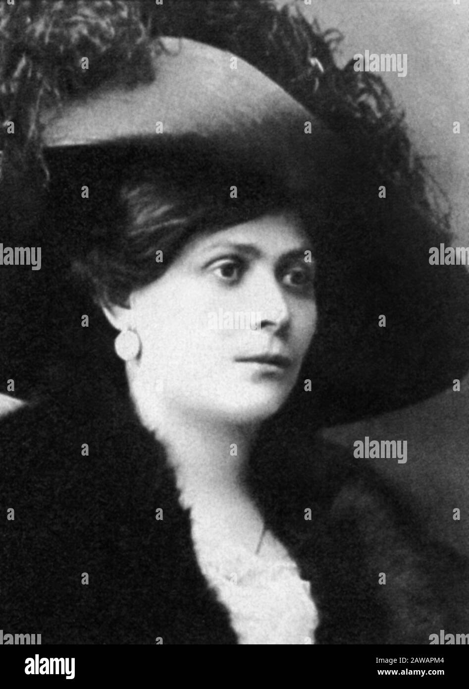 1910 ca , ITALY : LUISA SPAGNOLI born Sargentini ( Perugia , 1877 – Paris ,  1935 ), was an Italian businesswoman, famous for creating a brand of women  Stock Photo - Alamy