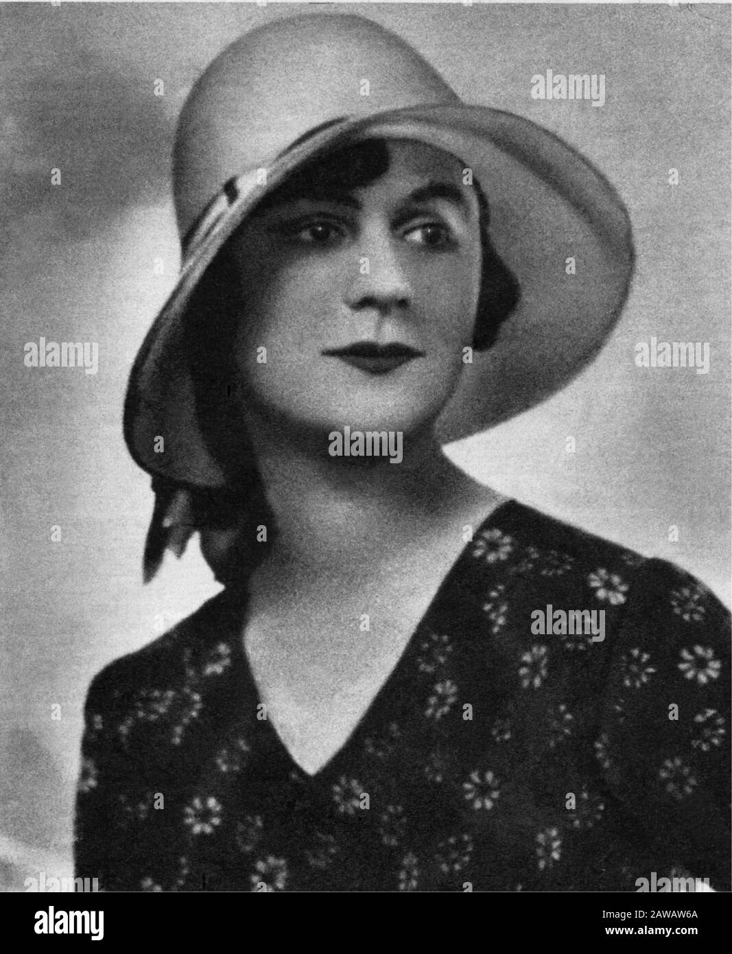 1930 Ca France The French Actress German Spy Magda De Fontanges Madeleine Coraboeuf 1905 1960 When Was Journalist Shoot The Day 17 Ma Stock Photo Alamy 1930 Ca France The French Actress German Spy Magda De Fontanges Madeleine Coraboeuf 1905 1960 When Was Journalist Shoot The Day 17 Ma Stock Photo Alamy
