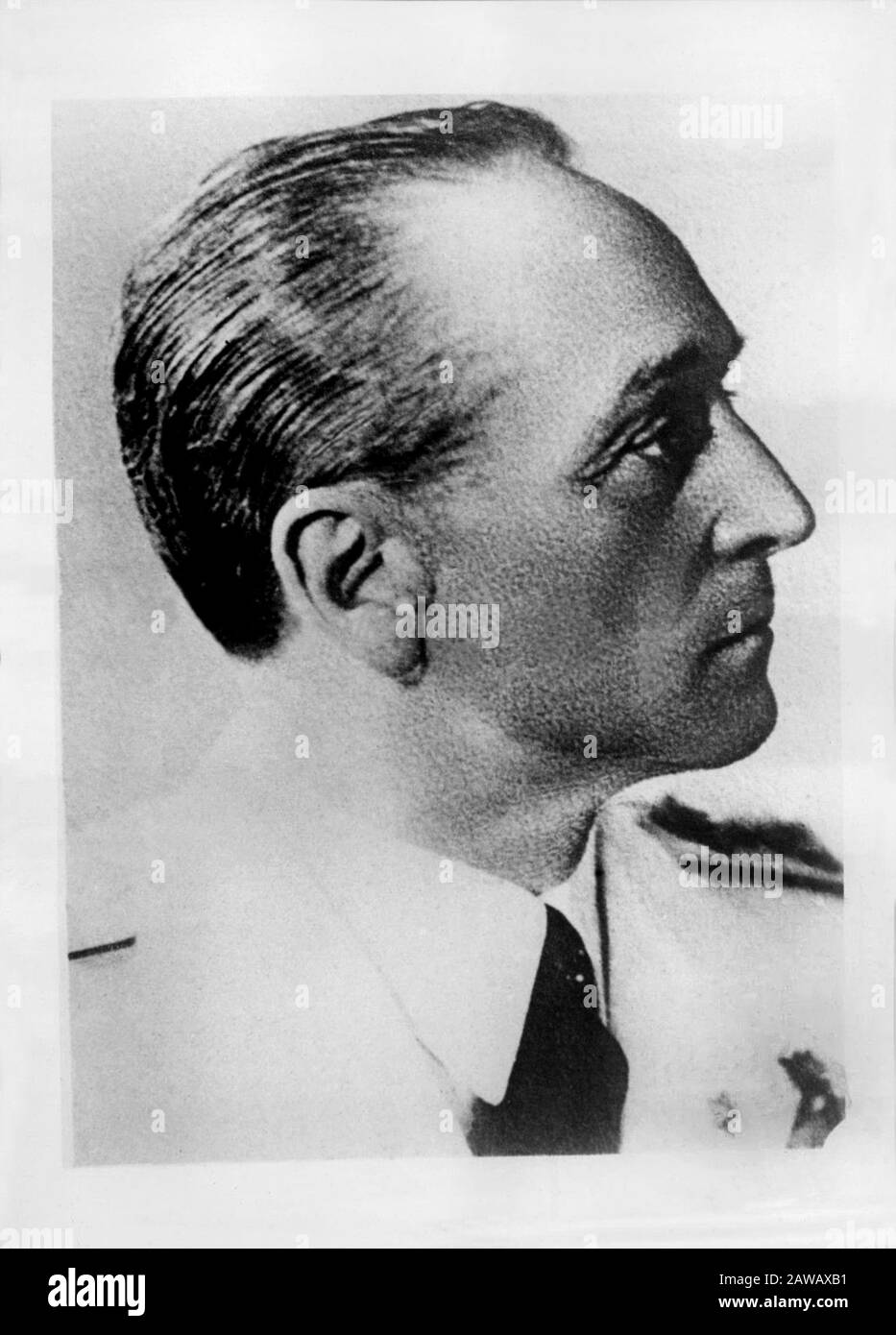 1938 , ITALY : The Fascist politician Senatore del Regno and General Conte  OTTAVIO ZOPPI ( 1870 - 1962 ), hero of the Freat War . Son of Senatore Con  Stock Photo - Alamy