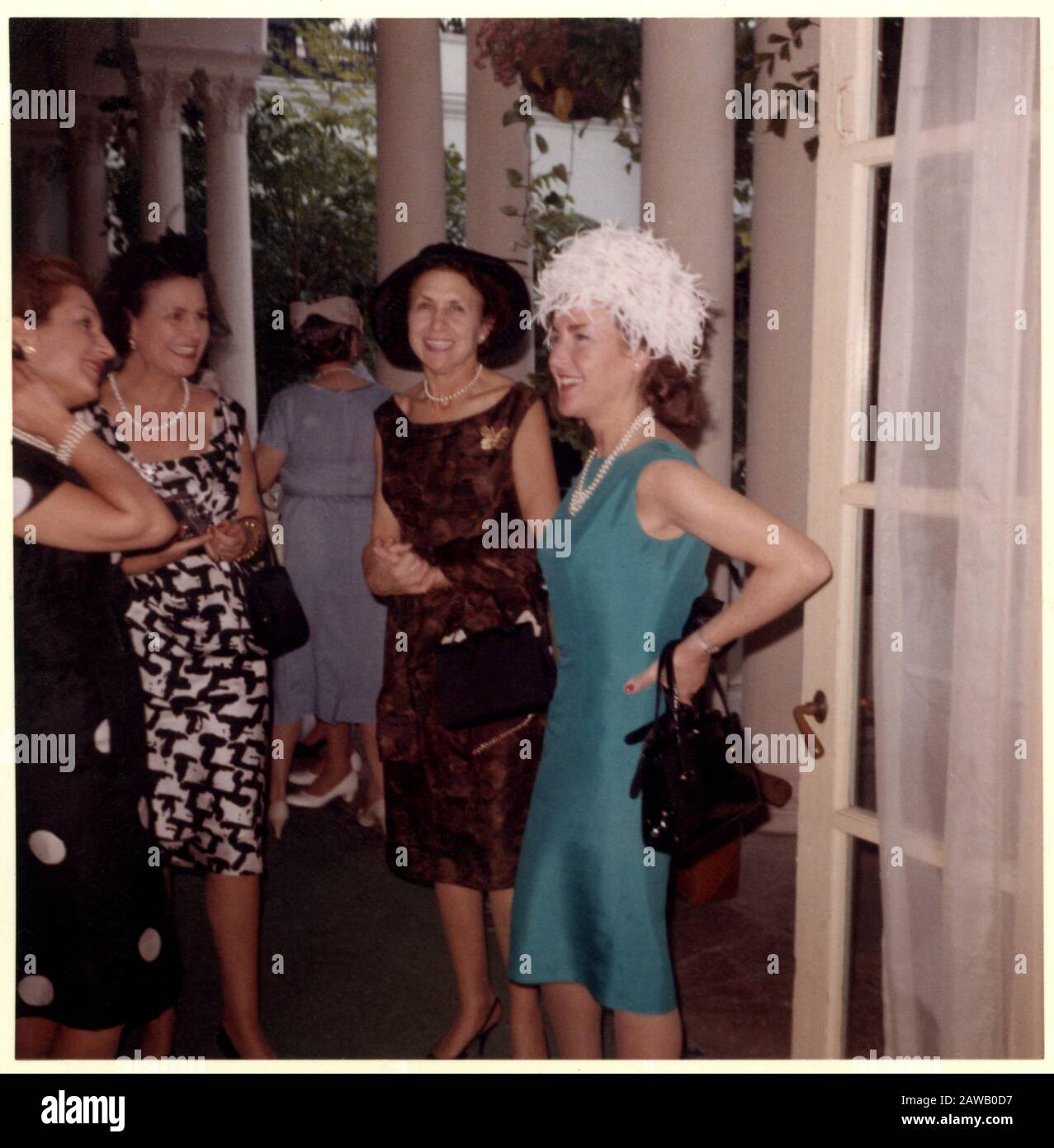 1963 , Fall , NEW YORK , USA : Corinna BUSIRI VICI ( from the family of roman and Vatican achitects ), in this photo in blue dress , wife of Marchese Stock Photo
