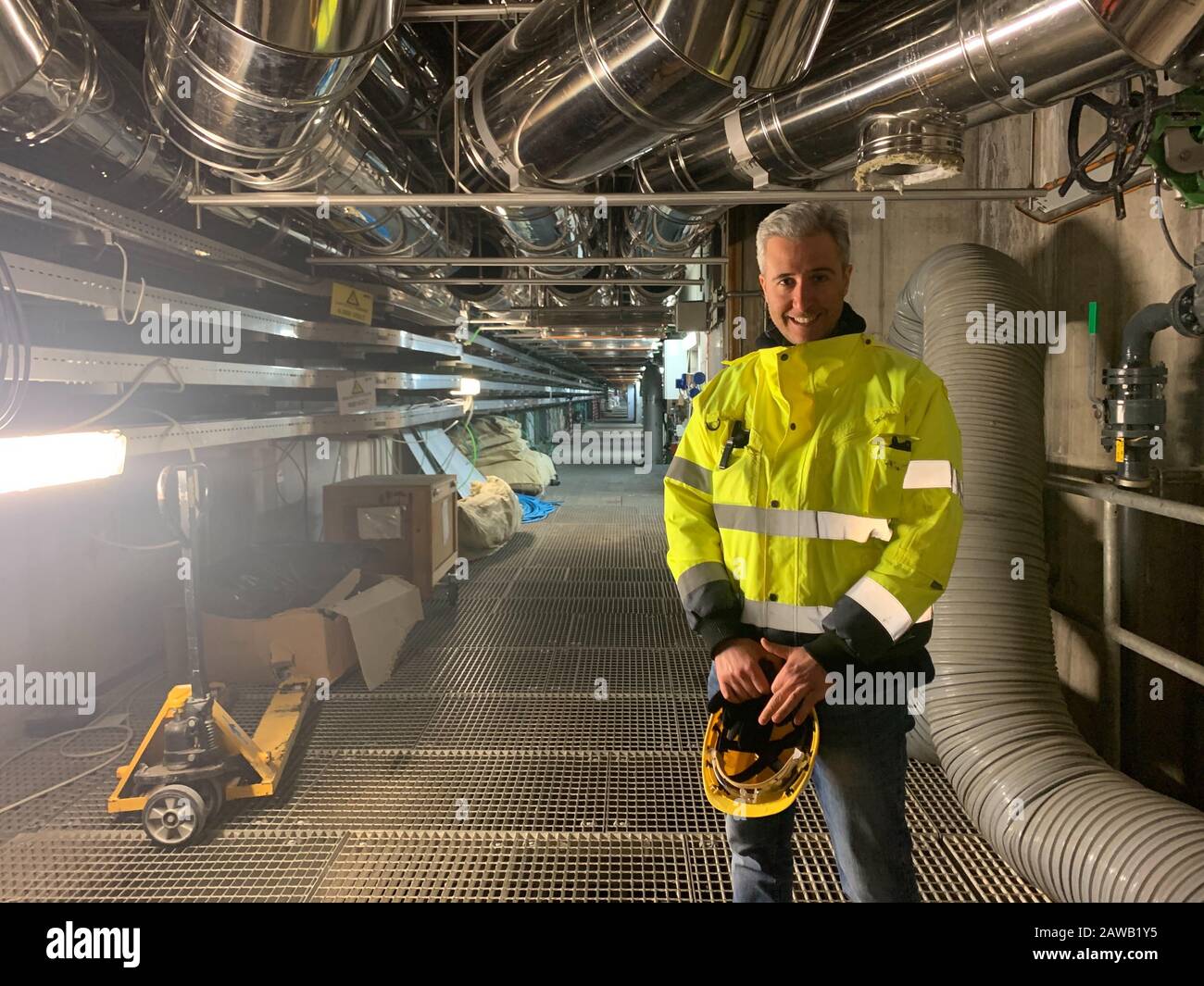 Venedig, Italy. 07th Feb, 2020. The site manager and engineer, Alessandro Soru, is standing in the flood protection system MOSE, which is due to be completed. Three months after the dramatic flood, something strange happens. Venice suddenly complains about too few visitors. (to dpa-Korr 'Silence on St Mark's Square') Credit: Annette Reuther/dpa/Alamy Live News Stock Photo