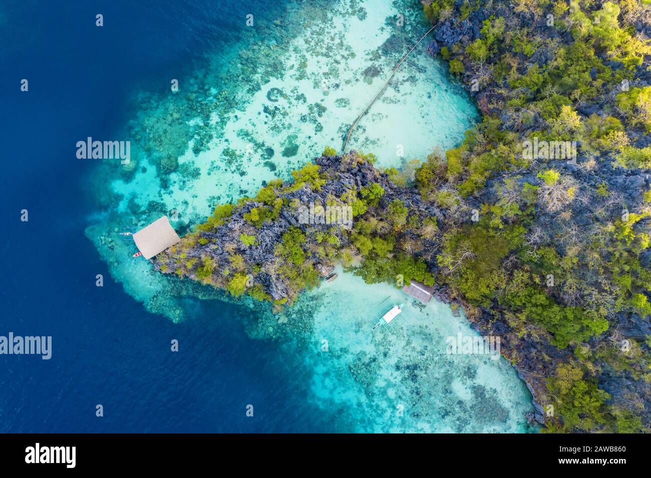 View From Above Stunning Aerial View Of An Island Surrounded By A Beautiful Coral Reef And Bathed By A Turquoise Crystal Clear Sea Stock Photo Alamy View From Above Stunning Aerial View Of An Island Surrounded By A Beautiful Coral Reef And Bathed By A Turquoise Crystal Clear Sea Stock Photo Alamy