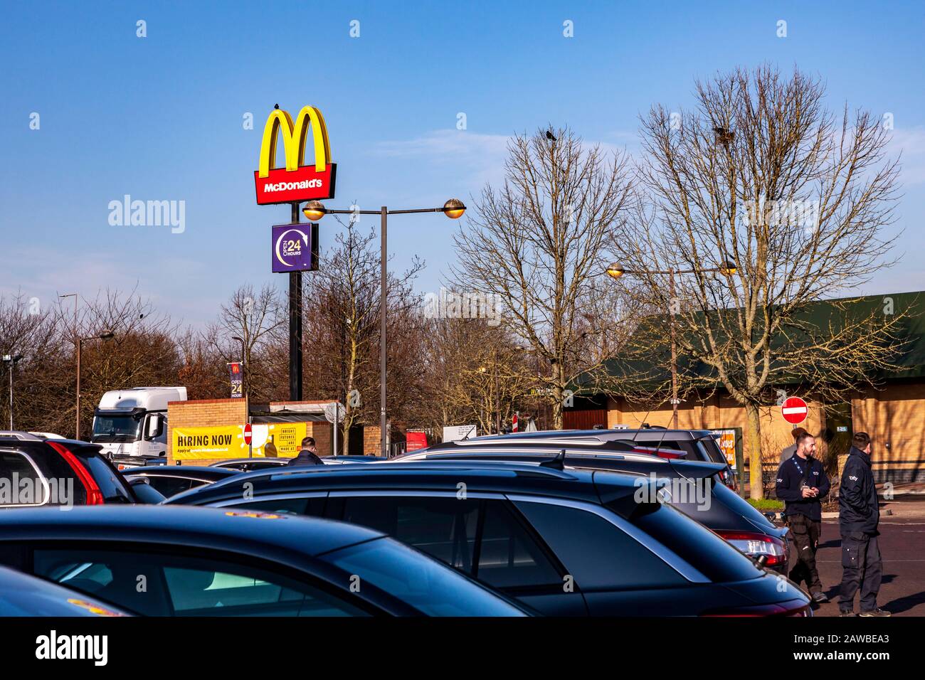 Kingston Shopping centre Milton Keynes with highstreet fashion stores