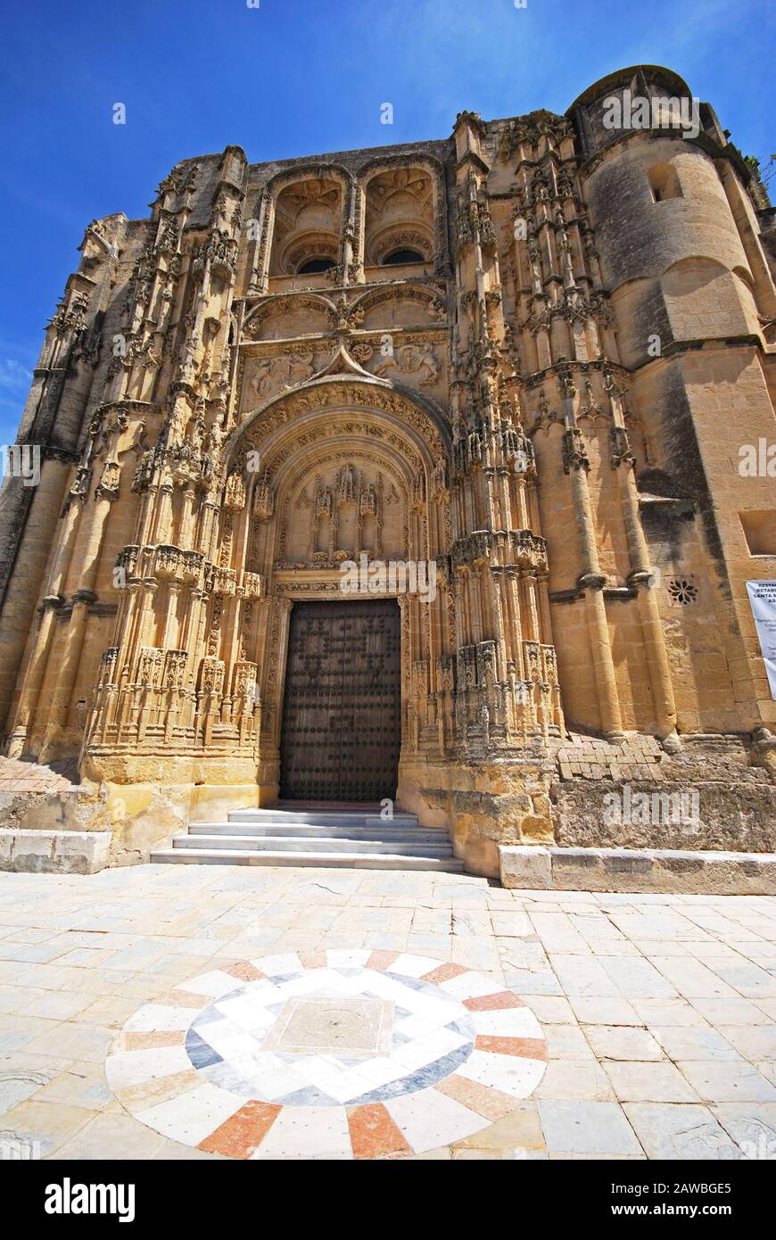 Iglesia de San Pedro (St Peters Church), Arcos de la Frontera, Andalucia, Spain. Stock Photo