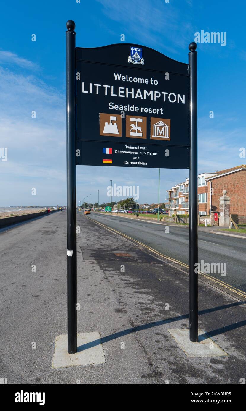 Welcome to Littlehampton sign showing towns twinned with in Littlehampton, West Sussex, England, UK. Stock Photo