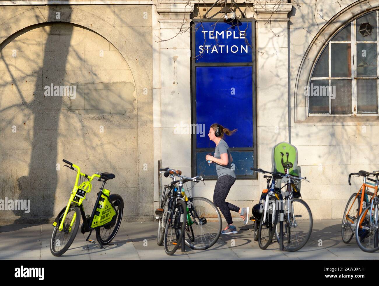 London, England, UK. Temple underground station on the Victoria Embankment Stock Photo