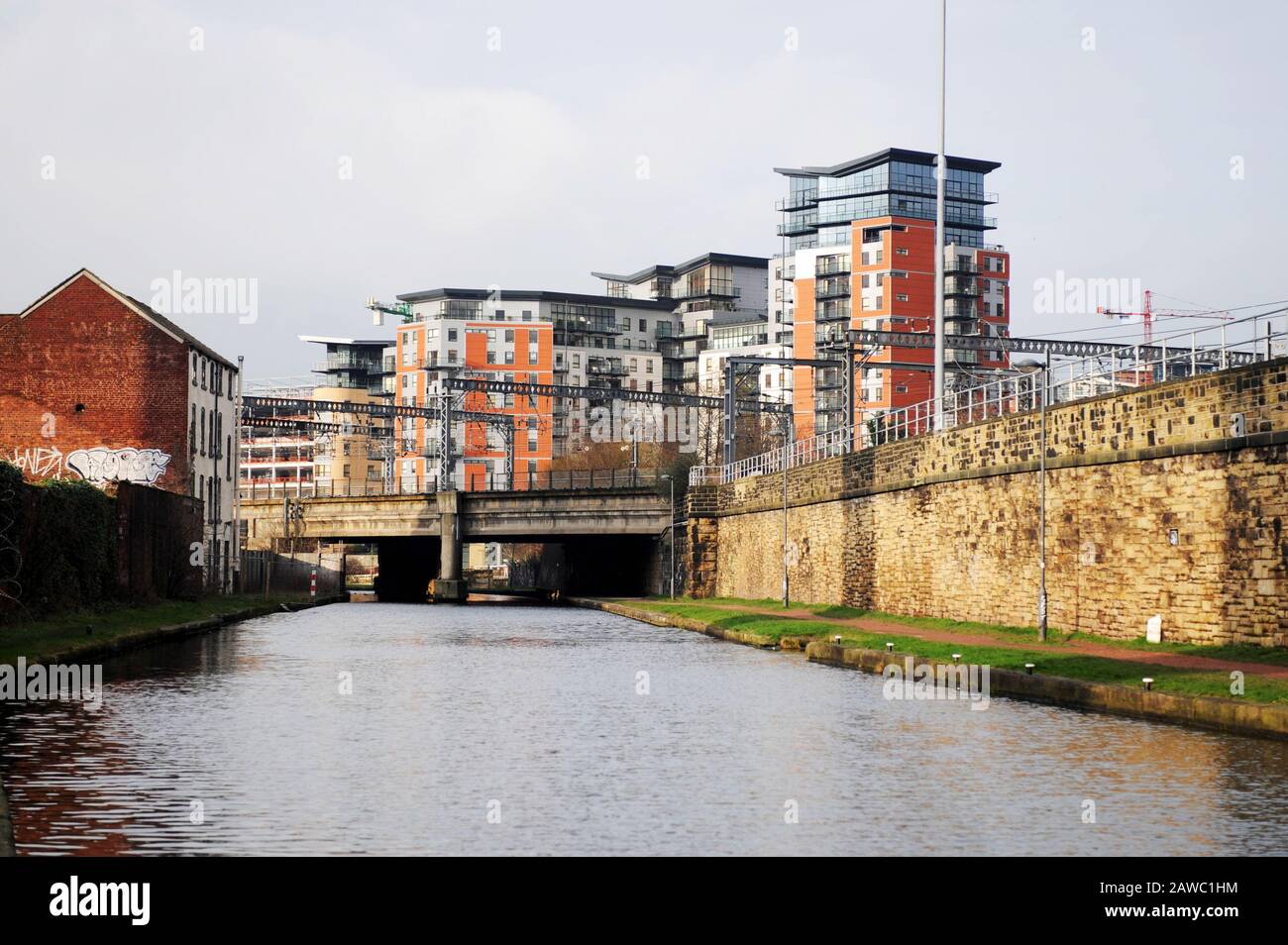 Modern apartments and the Leeds and Liverpool Canal from Granary Wharf