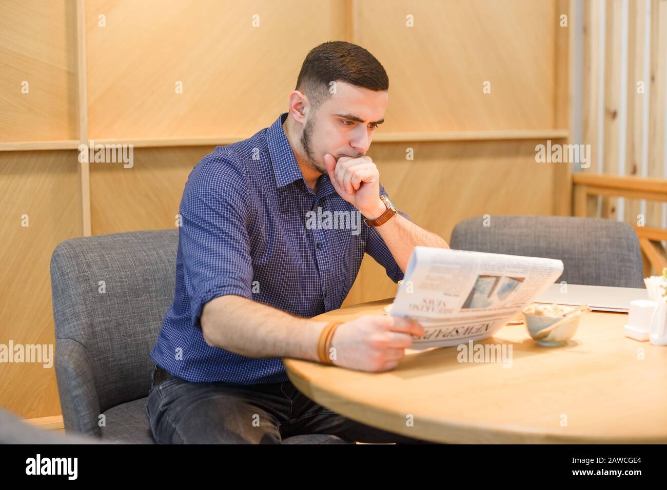 Pensive worried old man sitting hi-res stock photography and images - Alamy
