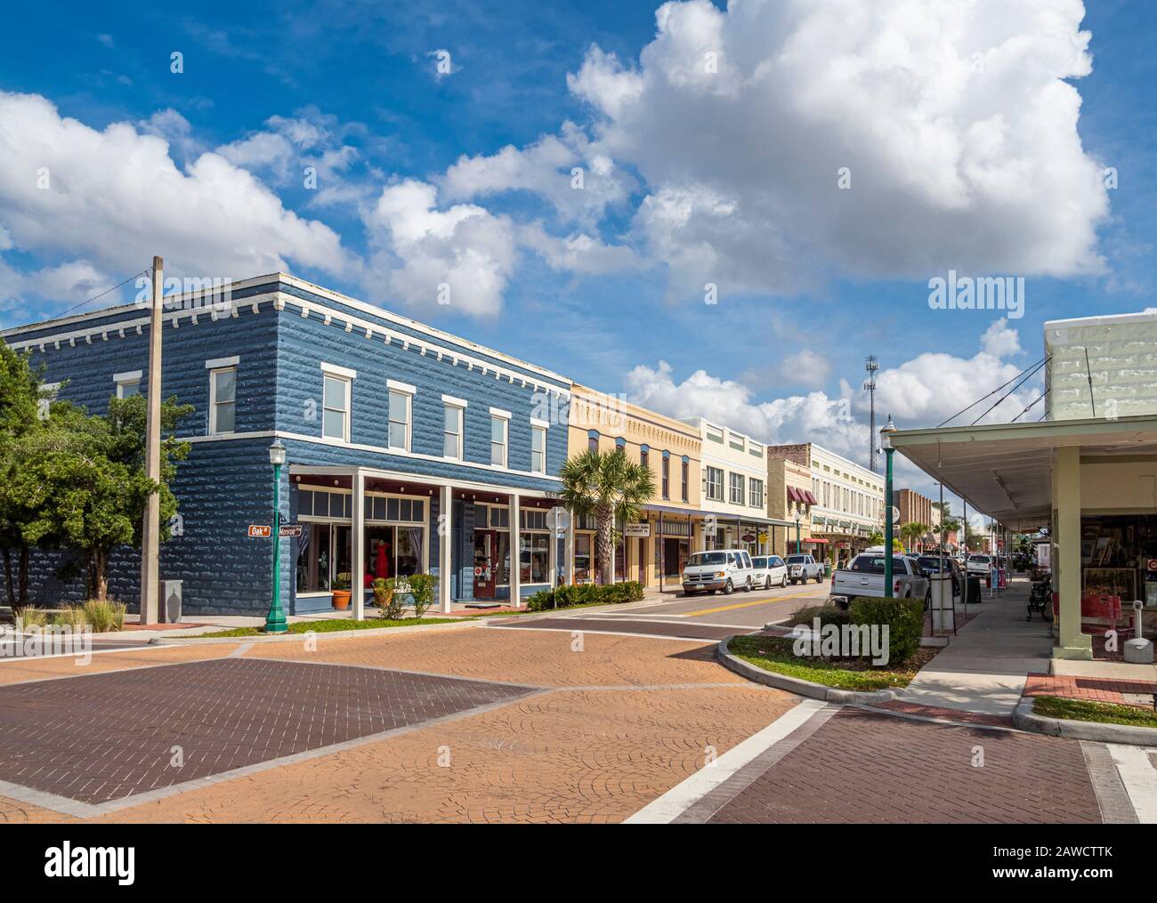 Oak Street in historic District listed on the National Register of Historic Places in antique shopping town of Arcadia Florida. Stock Photo