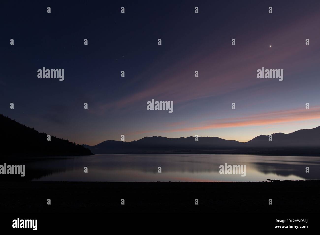 Venus reflecting hi-res stock photography and images - Alamy